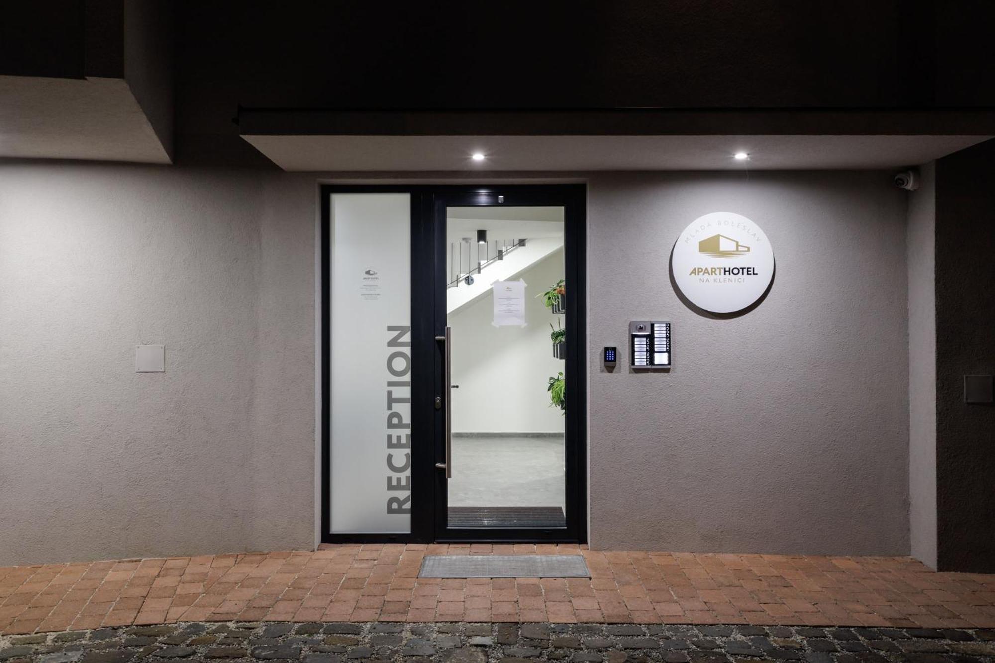Aparthotel Na Klenici Mladá Boleslav Exterior foto